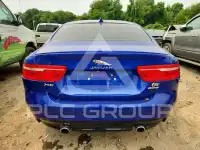 2019 Jaguar XE фото