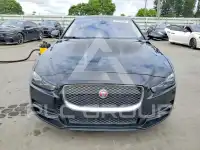 2019 Jaguar XE фото