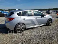 2019 Subaru Impreza photo