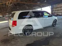 2019 Dodge CARAVAN фото
