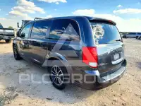 2019 Dodge CARAVAN фото