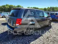 2019 Dodge CARAVAN фото