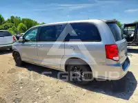 2019 Dodge CARAVAN фото