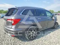 2019 Honda PILOT photo