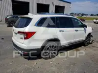 2019 Honda PILOT photo
