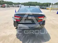 2019 Honda Accord photo