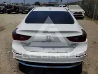 2019 Honda INSIGHT photo