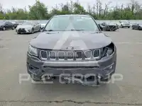 2019 Jeep COMPASS photo