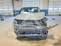 2019 Jeep COMPASS photo