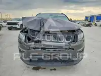 2019 Jeep COMPASS photo