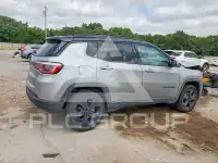 2019 Jeep COMPASS photo