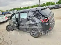 2019 Jeep COMPASS photo
