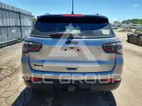 2019 Jeep COMPASS photo