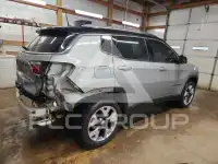2019 Jeep COMPASS photo