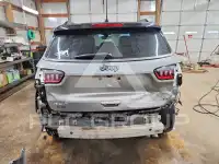 2019 Jeep COMPASS photo