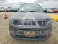 2019 Jeep COMPASS photo