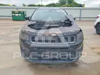 2019 Jeep COMPASS photo