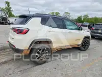 2019 Jeep COMPASS photo