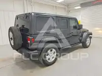2019 Jeep WRANGLER фото