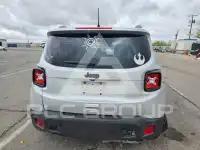 2019 Jeep Renegade photo