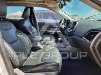 2019 Jeep CHEROKEE photo