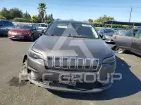 2019 Jeep CHEROKEE photo