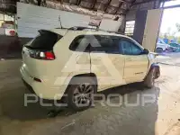 2019 Jeep CHEROKEE photo