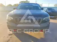2019 Jeep CHEROKEE фото