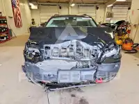 2019 Jeep CHEROKEE фото