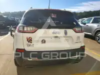 2019 Jeep CHEROKEE photo