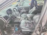 2019 Jeep CHEROKEE photo