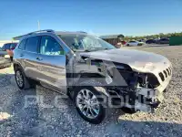 2019 Jeep CHEROKEE photo