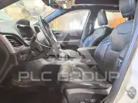 2019 Jeep CHEROKEE photo
