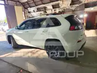 2019 Jeep CHEROKEE photo