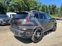2019 Jeep CHEROKEE фото