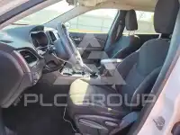 2019 Jeep CHEROKEE photo