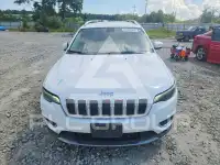 2019 Jeep CHEROKEE photo