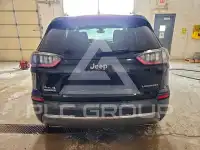 2019 Jeep CHEROKEE photo