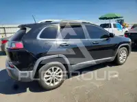 2019 Jeep CHEROKEE photo