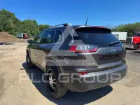 2019 Jeep CHEROKEE фото