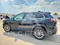 2019 Jeep CHEROKEE photo