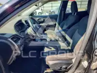 2019 Jeep CHEROKEE фото