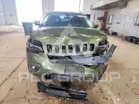 2019 Jeep CHEROKEE photo