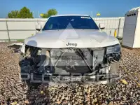2019 Jeep CHEROKEE photo