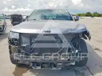 2019 Jeep CHEROKEE photo