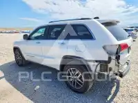 2019 Jeep CHEROKEE photo