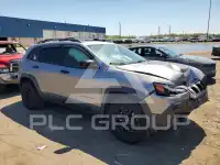 2019 Jeep CHEROKEE photo