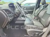 2019 Jeep CHEROKEE photo