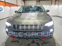 2019 Jeep CHEROKEE photo