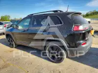 2019 Jeep CHEROKEE photo